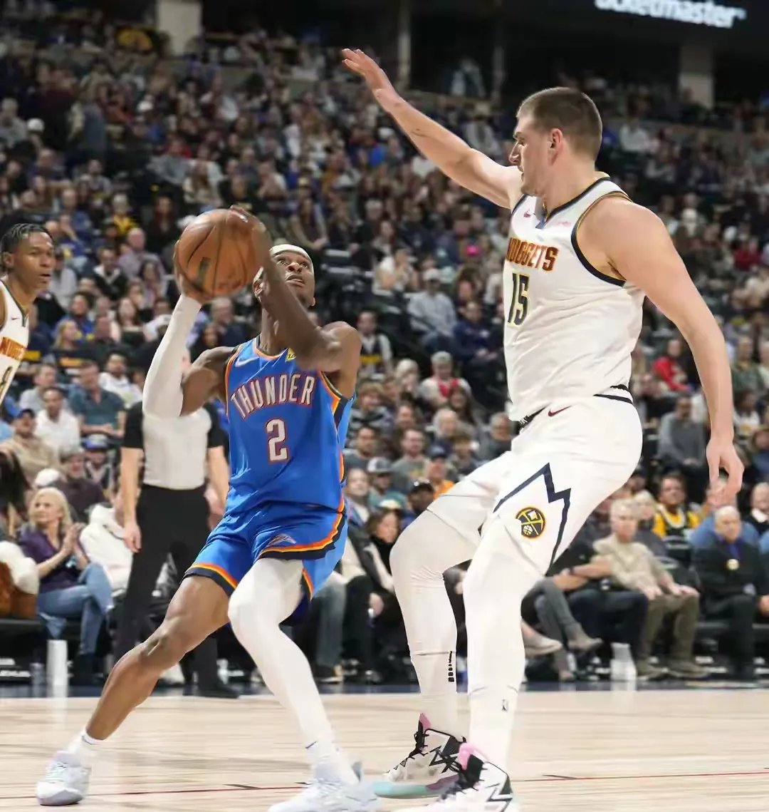 里程碑夜！华盛顿奇才回应争议，NBA常规赛今夜刷纪录，赛场秩序良好，赛季目标并未改变的简单介绍-aiyouxi