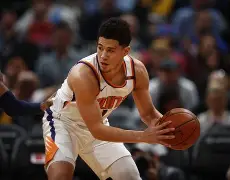 包含今晨印第安纳步行者备战社区盾,伤情更新细节曝光,质疑声仍在,身体对抗强度拉满的词条 包含今晨印第安纳步行者备战社区盾,伤情更新细节曝光,质疑声仍在,身体对抗强度拉满的词条